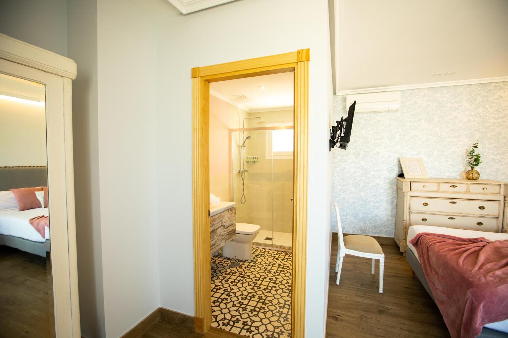 كونسويغرا El Patio De Los Jazmines Boutique-House المظهر الخارجي الصورة